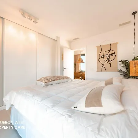 Costavale - Penthouse With Sea View And Pool, Higueron West Apartment