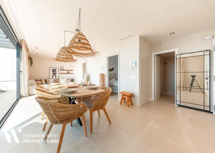 Higueron West Collection - La Costavale By Hwpc